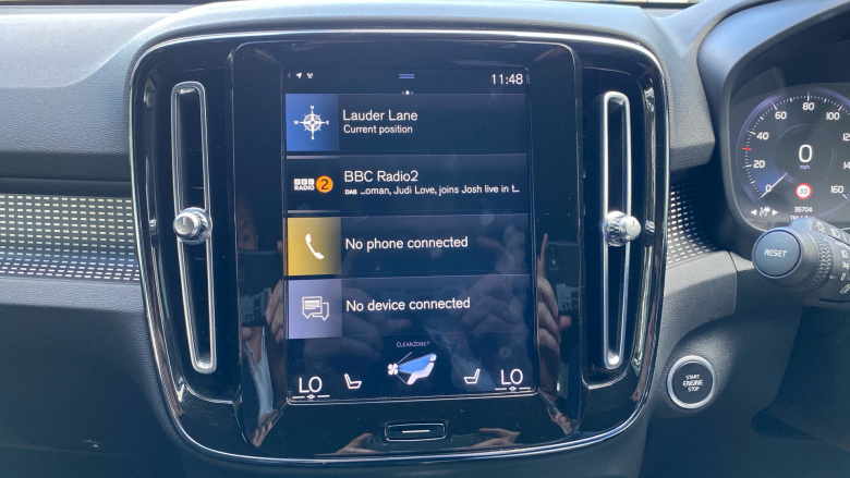 Volvo Xc40 2.0 B4P R DESIGN Pro 5dr Auto Petrol Estate